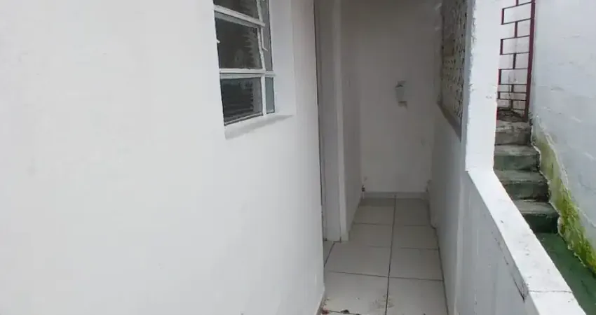 Casa com 1 quarto para alugar na Vila Dalva, São Paulo