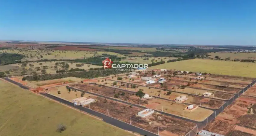 Terreno para venda em uberlândia, laranjeiras, 1 dormitório, 1 suíte, 1 banheiro, 1 vaga