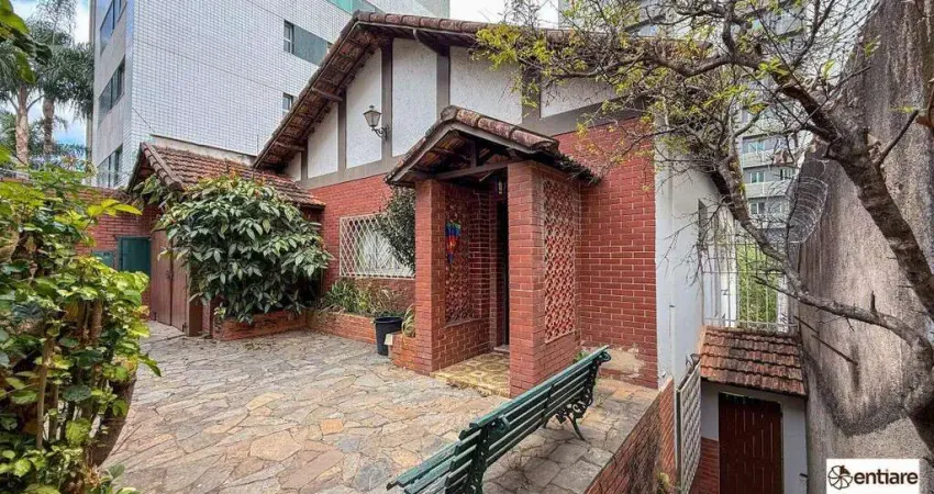 Casa com 4 quartos à venda no Sion, Belo Horizonte 