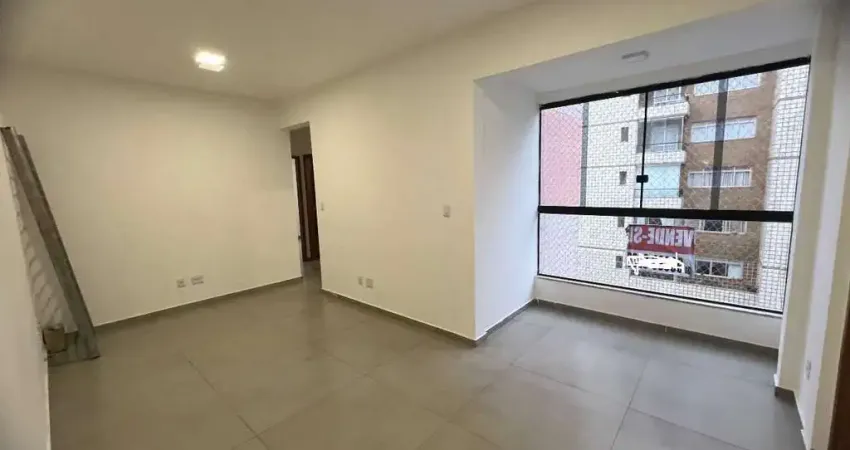 Apartamento reformado - 3 qts, com elevador, proximo a uni-bh rua plana!