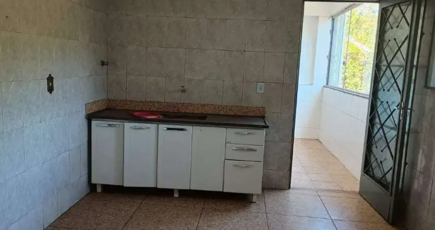 Casa com 3 quartos para alugar no Maria Antonieta Mello Azevedo (São Benedito), Santa Luzia 