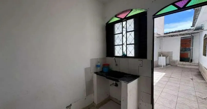 Apartamento com 2 quartos para alugar no Novo Eldorado, Contagem 