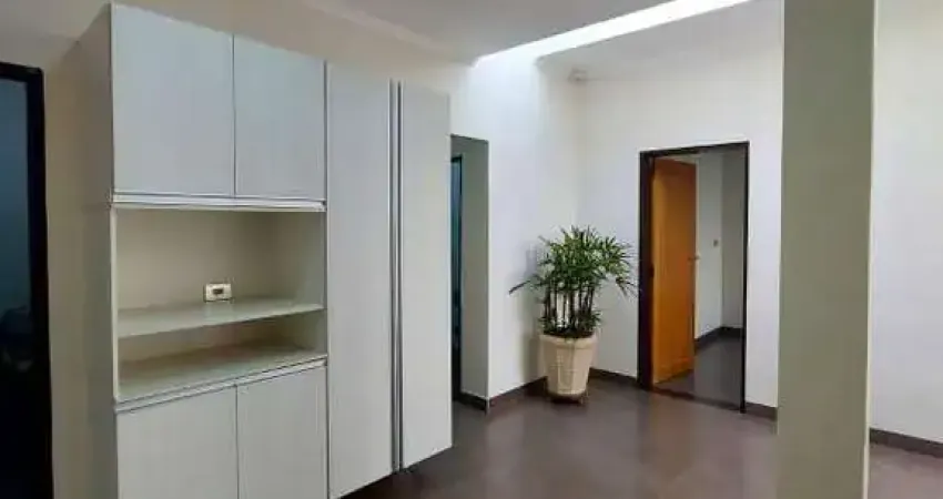 Casa com 3 quartos à venda no Centro, Sertãozinho