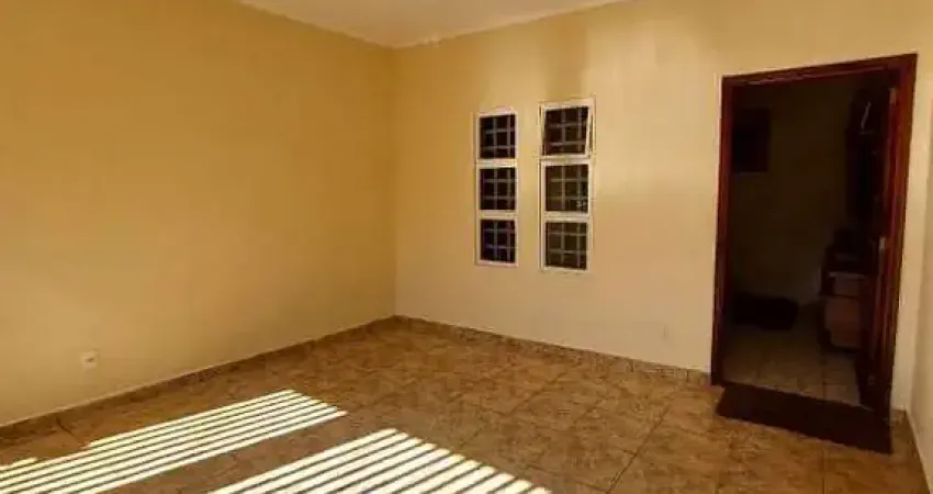 Casa com 2 quartos à venda no Centro, Sertãozinho