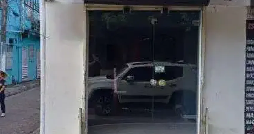 Ponto comercial com 24 metros quadrados na padre eutiquio - campina - belém - pa