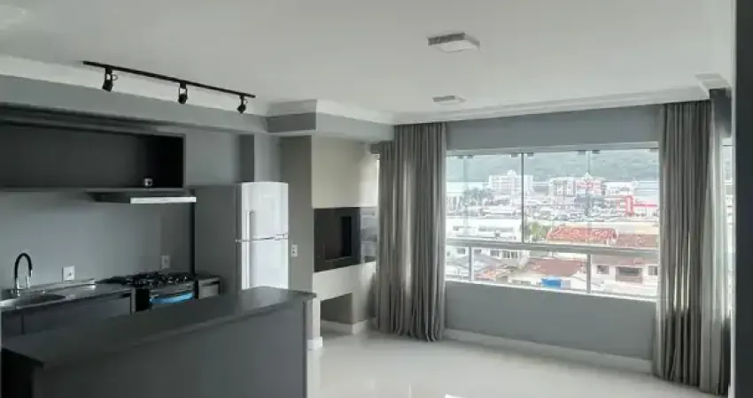 Apartamento com 2 quartos para alugar na Rua 990, 283, Centro, Balneário Camboriú