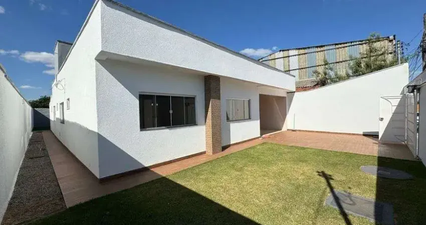 Casa com 3 quartos à venda na Rua X 5, 03, Jardim Brasil, Goiânia