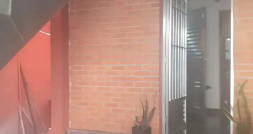 Casa com 2 quartos à venda no Jardim D'Abril, Osasco