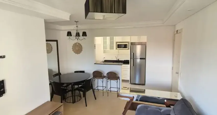 Ótimo apartamento mobiliado no campo comprido. pronto para morar.