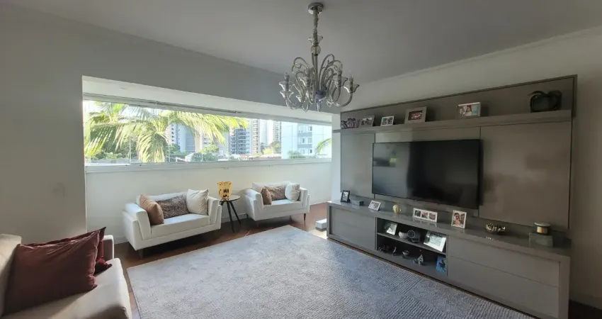 Apartamento com 3 quartos à venda em Moema, São Paulo