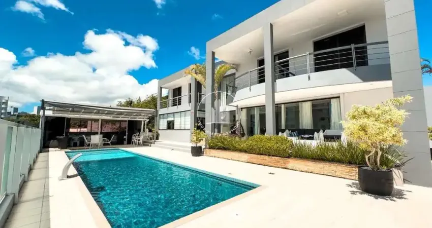 Casa com 5 quartos à venda na Rua José Nazareno Coelho, 98, João Paulo, Florianópolis