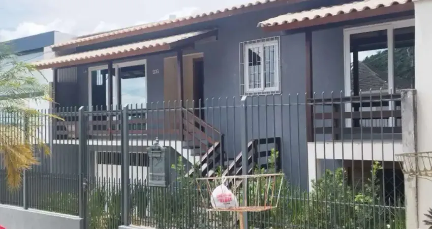 Casa com 5 quartos à venda na Rua Luiz Pasteur, 447, Trindade, Florianópolis