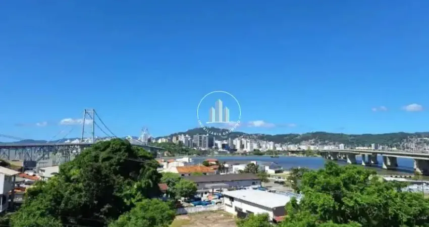 Apartamento com 3 quartos à venda na Rua Quatorze de Julho, 133, Estreito, Florianópolis