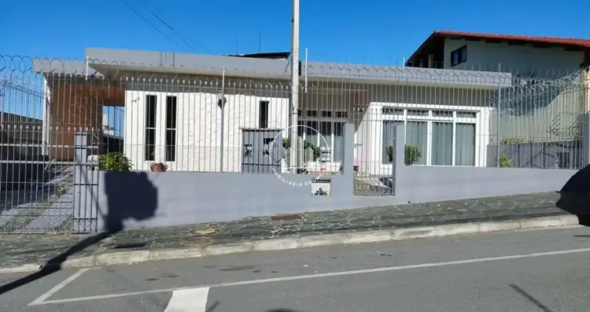 Casa com 4 quartos à venda na Rua Celso Bayma, 747, Jardim Atlântico, Florianópolis