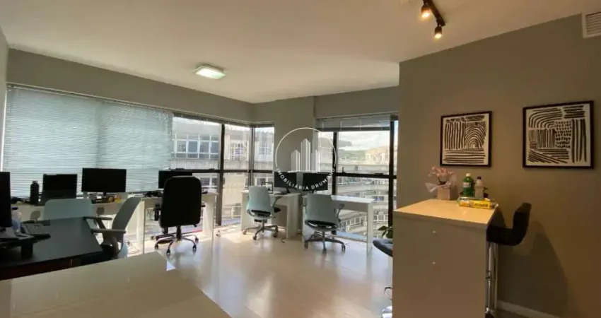 Sala comercial à venda na Rua Esteves Júnior, 1, Centro, Florianópolis