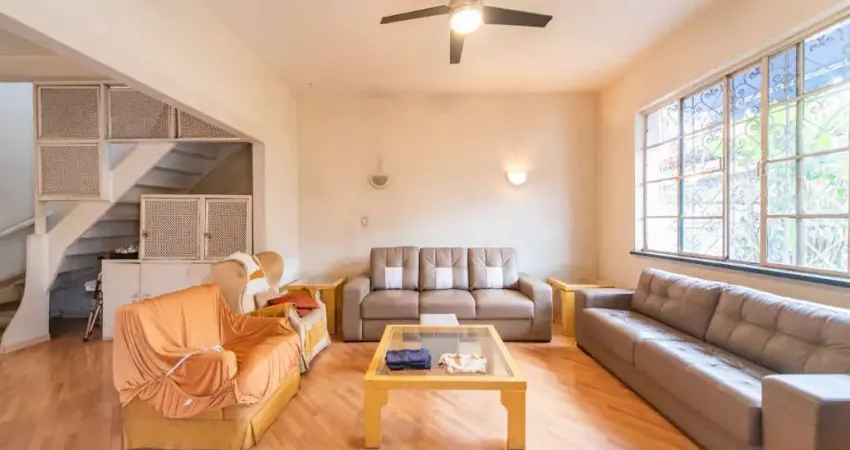 Casa com 3 quartos à venda na Rua dos Guaxins, 41, Planalto Paulista, São Paulo