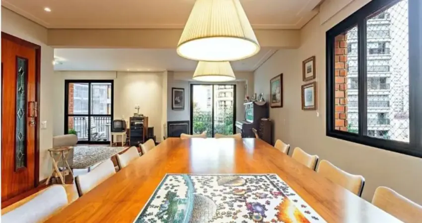 Apartamento á venda em vila nova conceição com 218m 4 quartos sendo 2 suítes 2 vagas