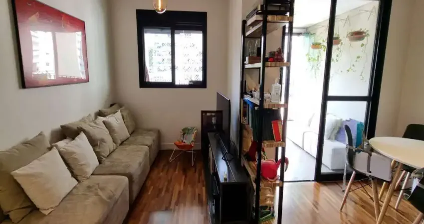 Apartamento à venda em pinheiros com 2 quartos sendo 1 suíte e 1 vaga de garagem