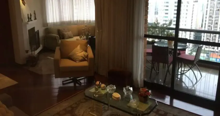 Apartamento a venda em moema, 4 quartos sendo 4 suítes, 4 vagas de garagem.