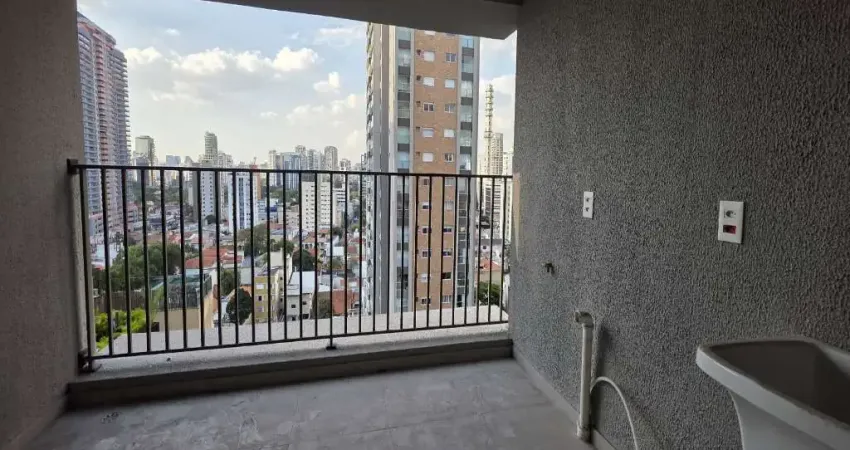 Apartamento a venda com 2 quartos sendo 2 suítes, varanda e 1 vaga de garagem!