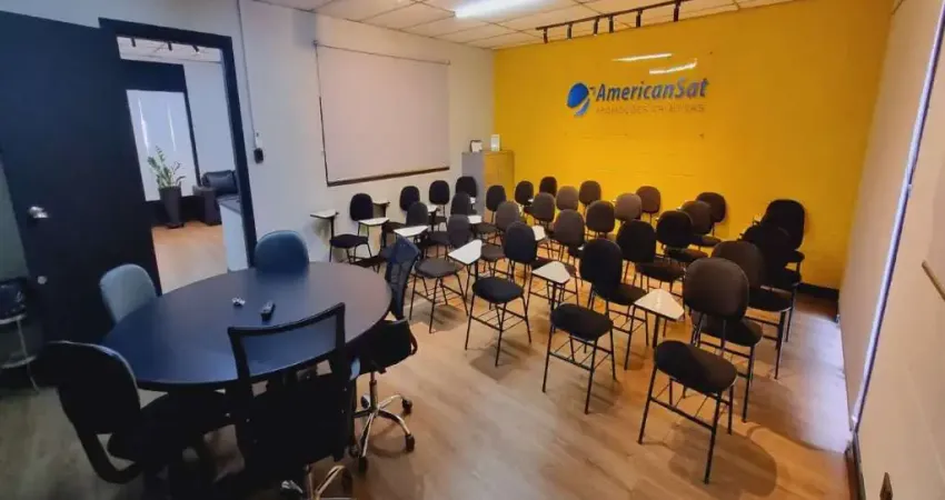 Casa comercial a venda no brooklin 240 mts ambientes versáteis , quintal, 4 vagas .