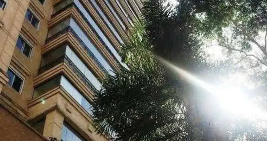 Apartamento à venda com 3 quartos sendo 2 suítes e 3 vagas de garagem