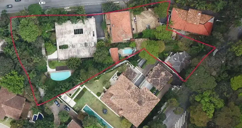 Casa à venda na Avenida das Magnólias, 1061, Cidade Jardim, São Paulo