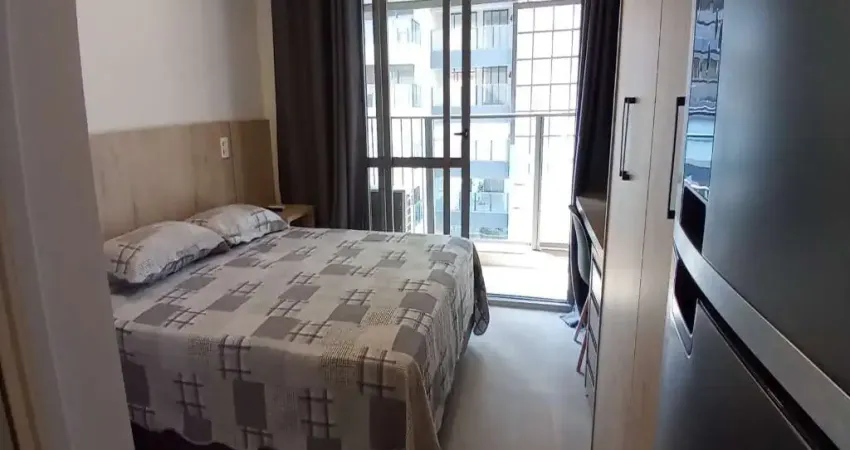 Studio para venda ou locacao, 26m2, completo!, varanda, fogao, microondas, geladeira, ar condicionado