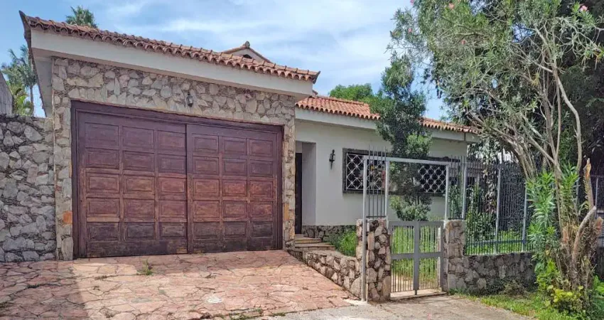 Mais que uma casa, um refúgio 3 quartos (1 suíte), 2 vagas, 371m2 - bolsão interlagos