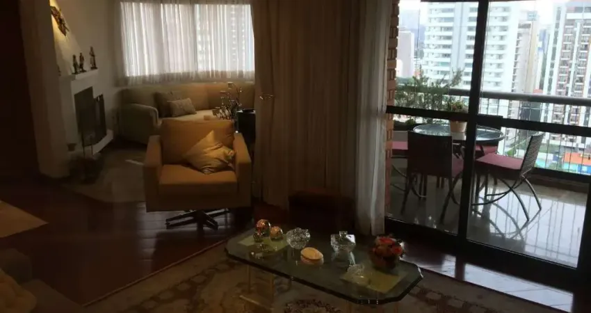 Apartamento com 4 suítes, hidromassagem, andar alto, varanda, despensa, 200m² e 4 vagas + depósito à venda, moema, são paulo, sp - fora de rota