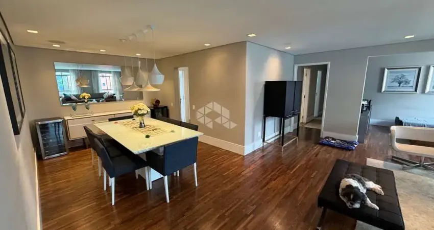 Apartamento com 3 quartos à venda na Rua Sócrates, 409, Vila Sofia, São Paulo