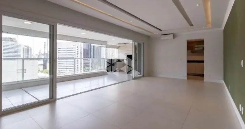 Apartamento à venda na Chácara Santo Antônio com 3 Quartos e 3 Vagas de Garagem