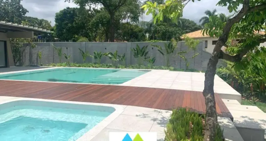 Casa de alto luxo, maravilhosa, no bairro bandeirantes, 05 suítes, piscina, espaço gourmet, 08 vagas.