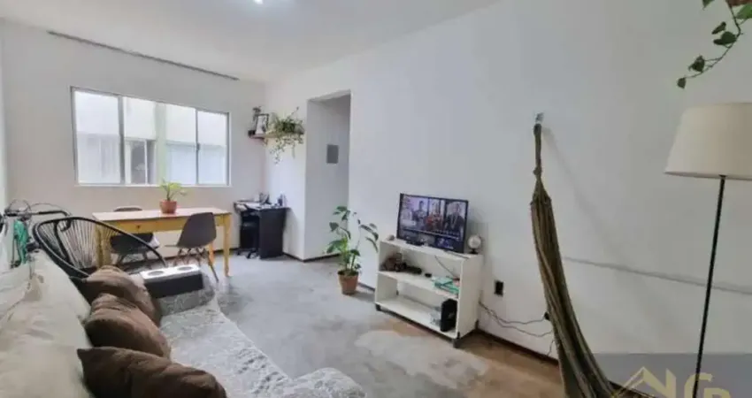 Apartamento com 3 dormitórios no bairro floresta em são josé.