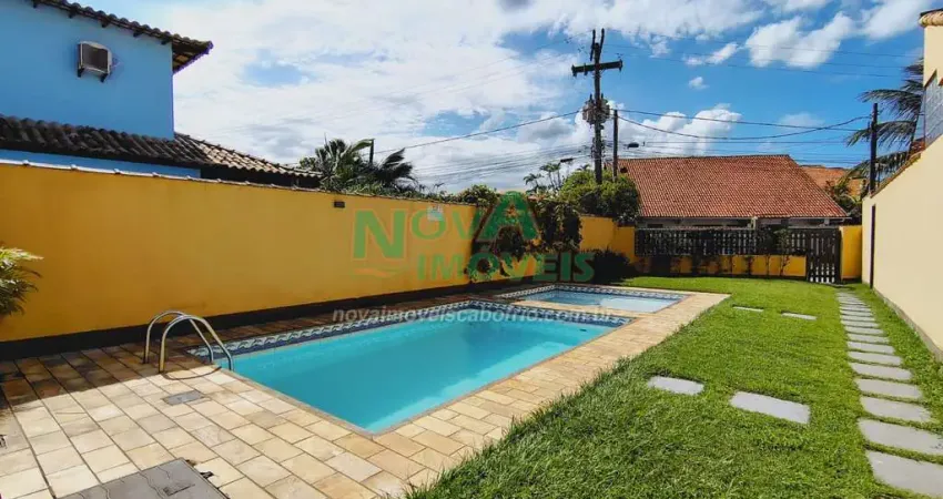 R$390.000,00 - casa à venda em condomínio com piscina, peró, cabo frio-rj