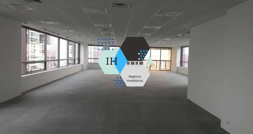 Conjunto comercial disponivel para locação no brooklin com 266m2, ar condicionado central e 08 vagas