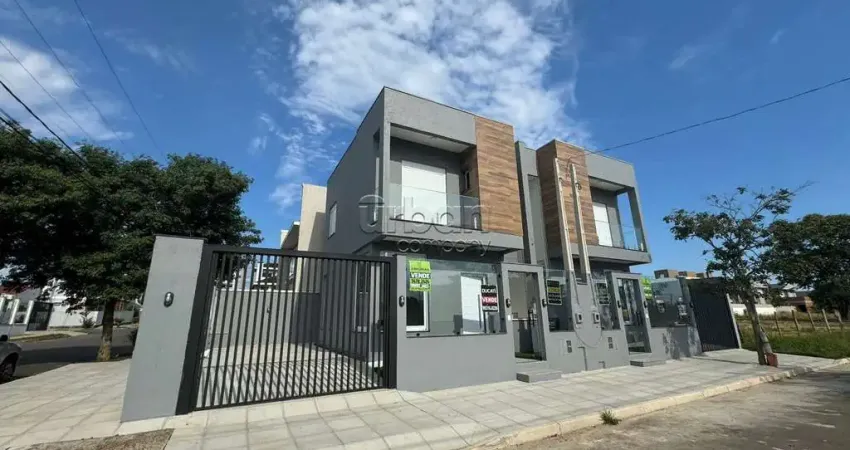 Casa em condomínio fechado com 2 quartos à venda na Rua Luis Alberto Ribeiro de Castro, 345, Mont Serrat, Canoas