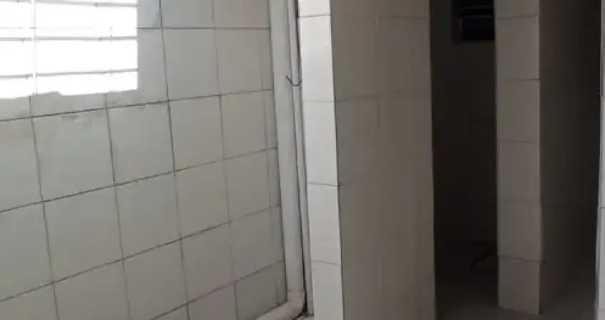 Lindo privêr em pau amarelo - próximo ao mar - 3 quartos com suíte - quintal atrás - garagem pra uma moto e um carro !!!