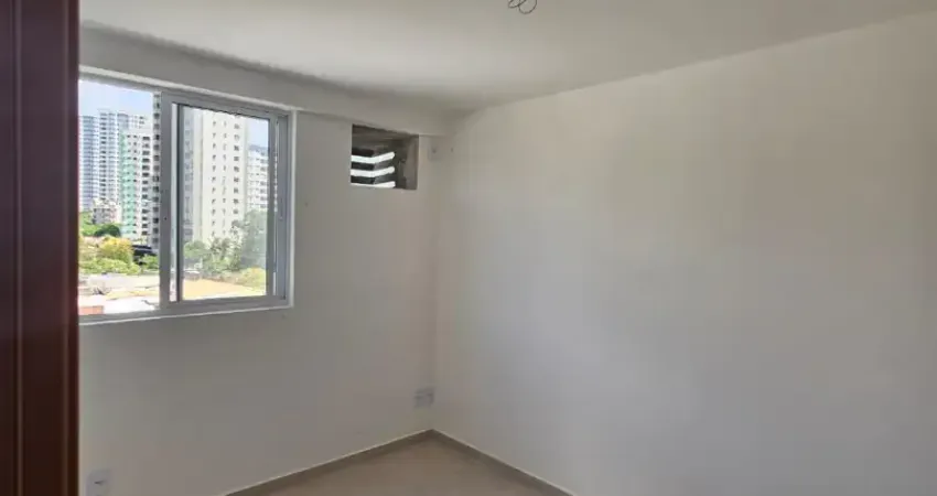 O forte tamarineira é um empreendimento de alto padrão de acabamento. possui 2 quartos, sala para 2 ambientes, cozinha, área de serviço e vaga na garagem