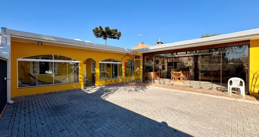 Excelente casa, com terreno amplo, localizada em piraquara