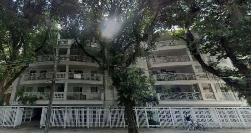 E aqui num dos pontos mais nobres de copa, rua henrique oswaldo excelente cond. 99m2 , 3 quartos