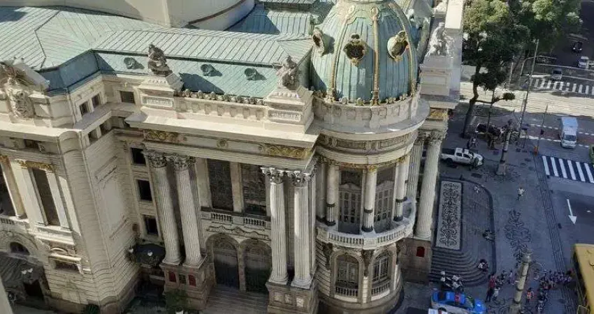 Ed Municipal , Av 13 de Maio. Seu negócio merece o melhor endereço do Rio! Ed Municipal