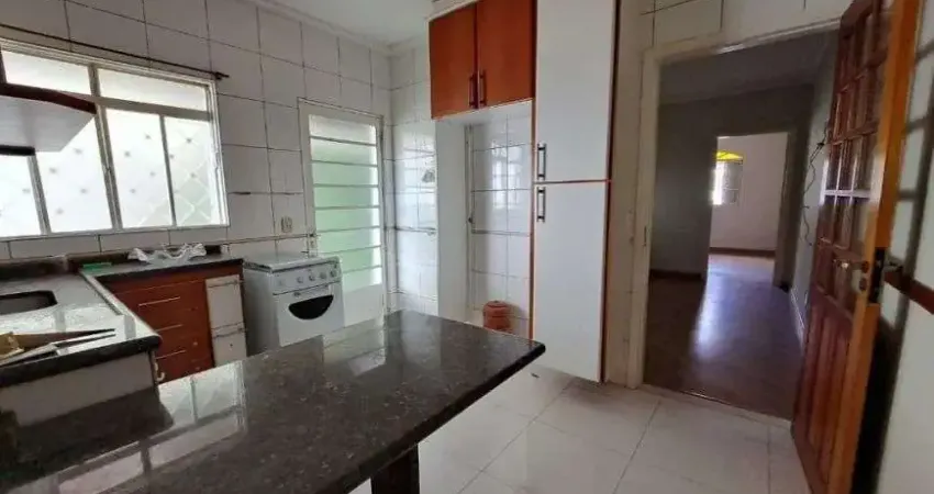 Casa com 2 quartos à venda na Rua Vinhedo, 1, Bosque dos Eucaliptos, São José dos Campos