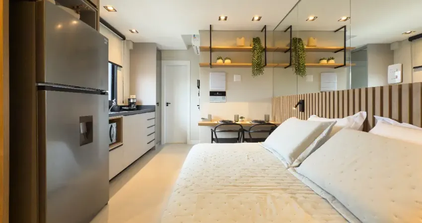 Studio novo no mercês - alto padrão - mobiliado e pronto para morar!