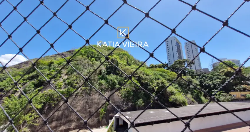 É como morar em uma casa: amplo apartamento com 3 quartos duas suítes e muita privacidade  a venda em vitória