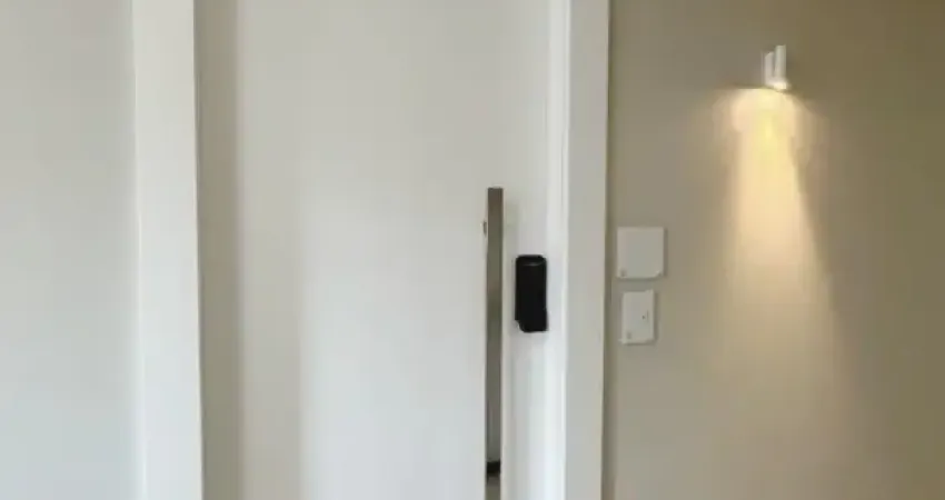 Sala  comercial reformada para alugar na enseada do suá, vitória