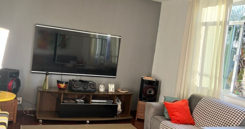 Cobertura raridade em rua super tranquila com ótimo acabamento