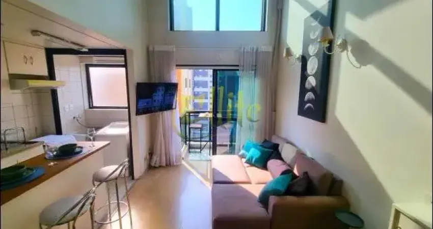 Flat duplex para venda em Moema, totalmente mobiliado à poucos metros do Shopping Ibirapuera!