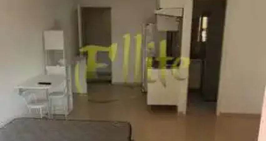 Aluguel de Apartamento na República, São Paulo-SP: 1 Quarto, 1 Sala, 1 Banheiro, 35m² de Área.