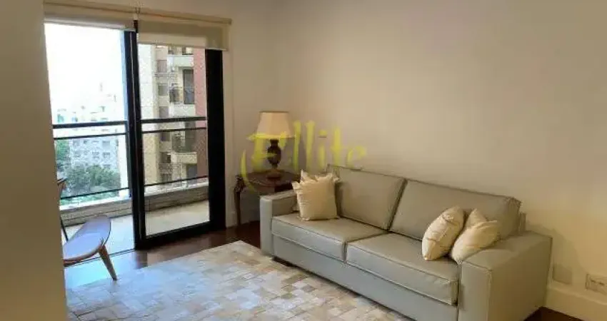 Flat com 03 dormitórios para locação e venda em Moema, totalmente mobiliado com serviços, próximo à Estação Moema!